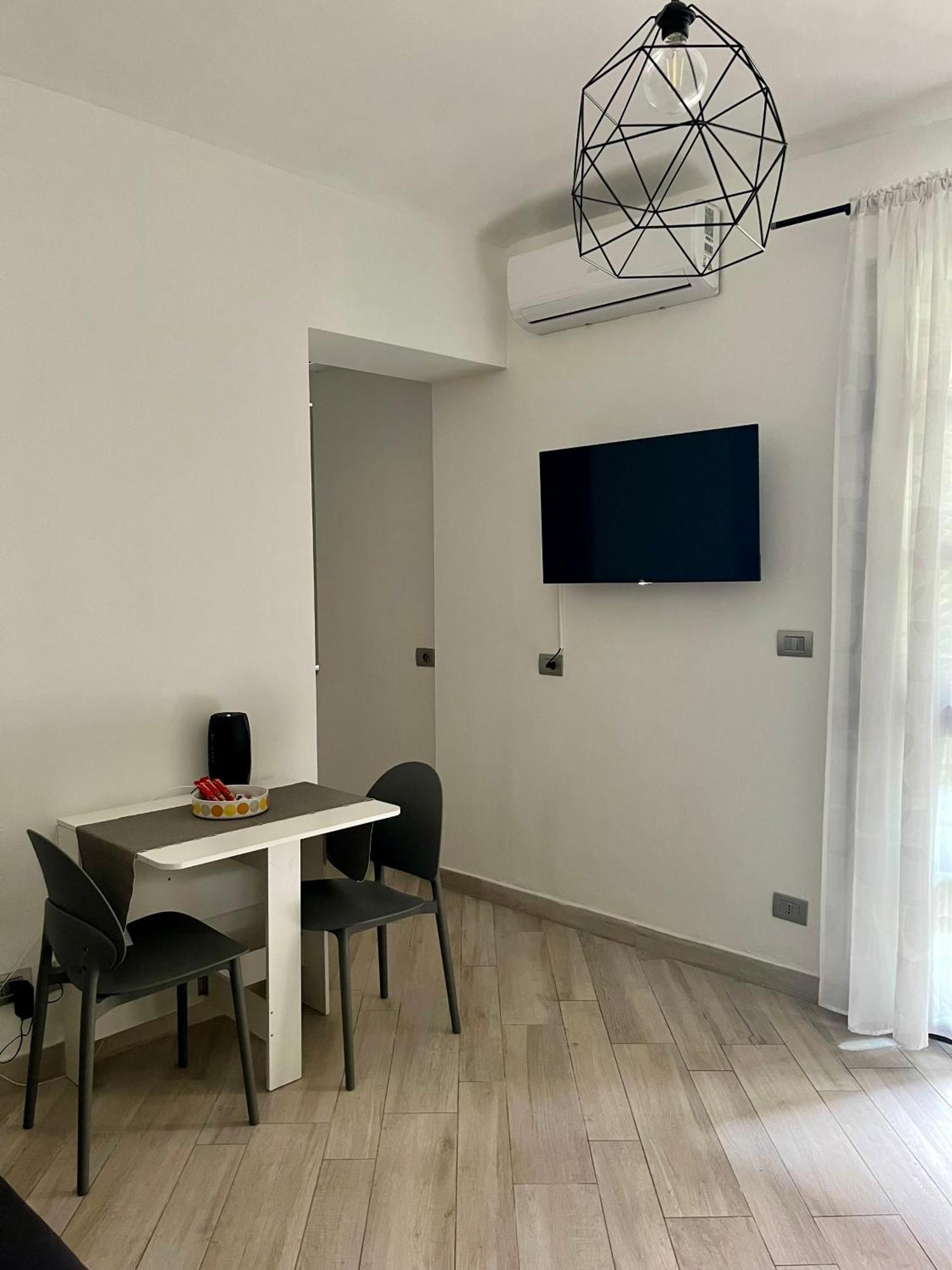Ferienwohnung Casa Vale Parco Del Valentino Turin Exterior foto